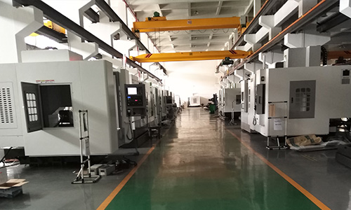 如何避免加工中心撞刀？beat365数控告知您！