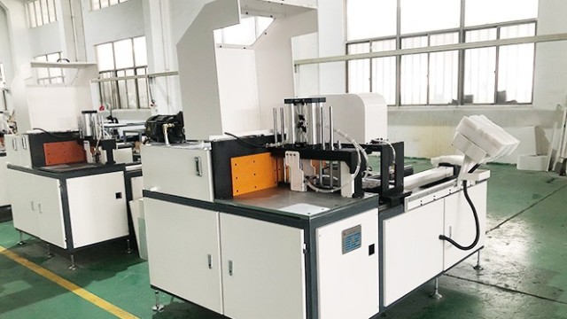 铝型材自动切割机锯切误差大的原因是什么？-beat365鑫